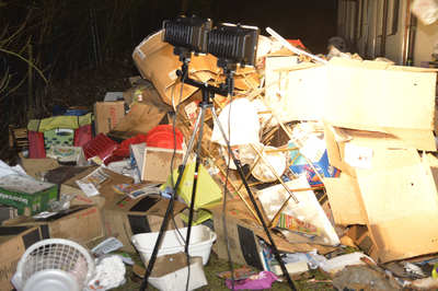 Schwaebisch Gmuend: Grosseinsatz von DRK und Feuerwehr durch Gaskartuschenexplosion in Mehrfamilienhaus